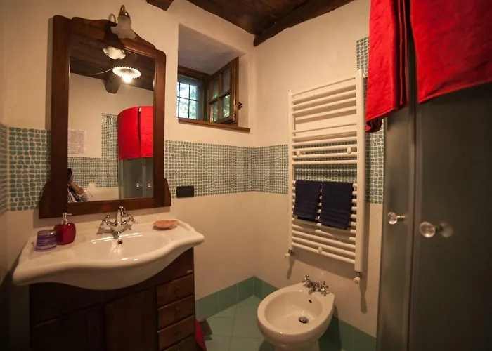 منزل للإقامة La Vecchia Casa Rosa *